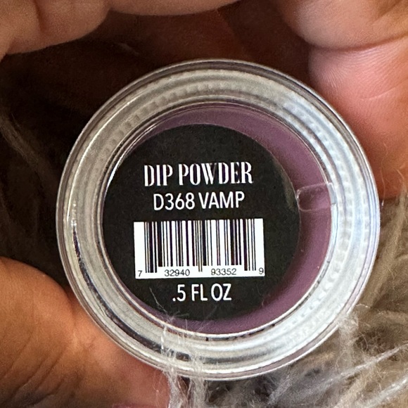 Revel Nail DIP POWDER Shade Vamp 0.5 oz - Picture 2 of 5